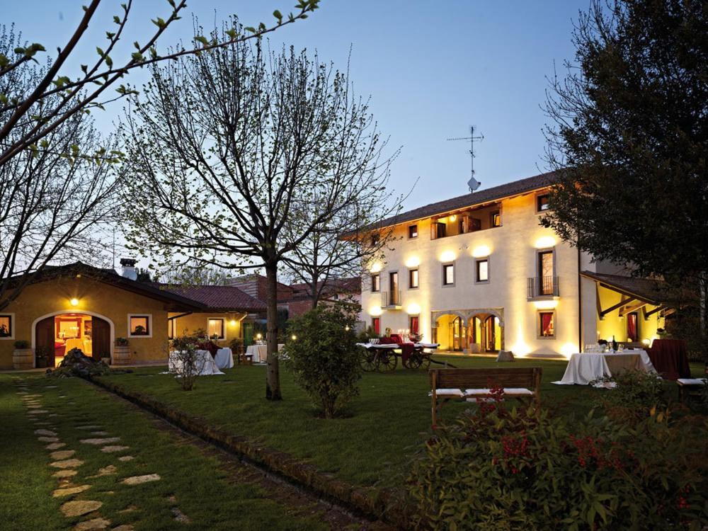 Albergo Da Nando Mortegliano Exterior photo